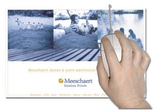 Un tapis de souris Meeschaert avec des photos de famille en noir et blanc